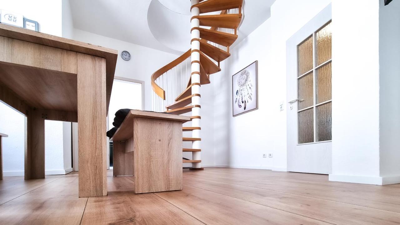 Malerische Maisonettewohnung Mit Zwei Balkonen Plauen Esterno foto
